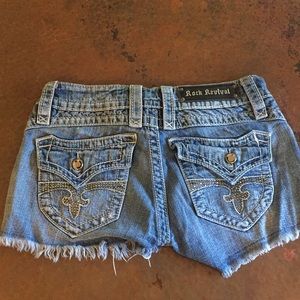 Rock revival Scarlett short